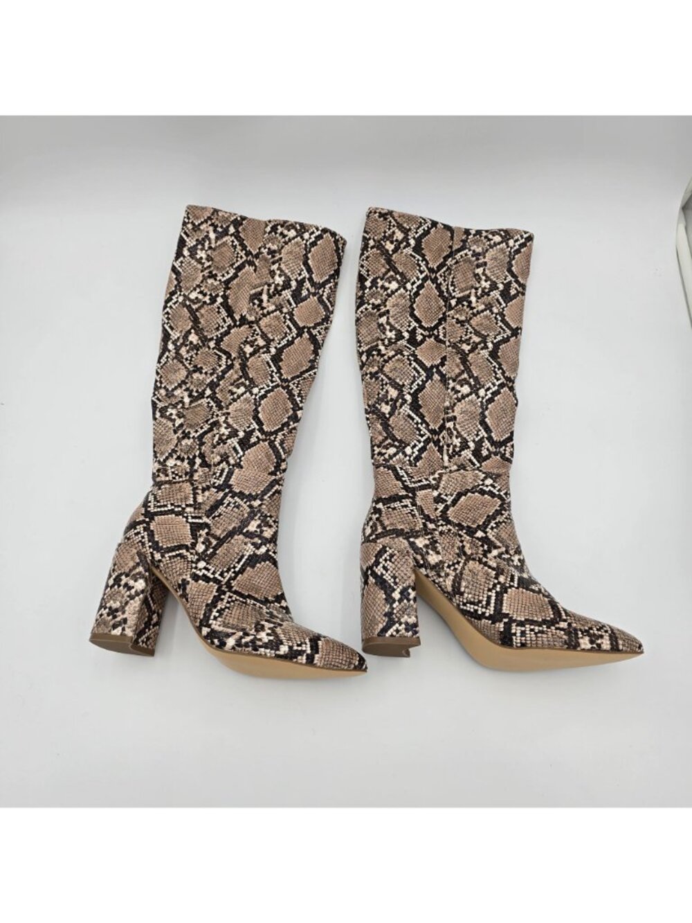 Snake Print Womens Knee-High Boots Size Unknown Brown Faux Leather Block Heel - Picture 2 of 8